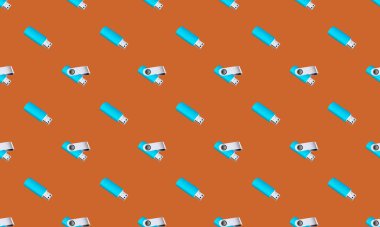 Farklı aksesuarlara sahip renkli arkaplan