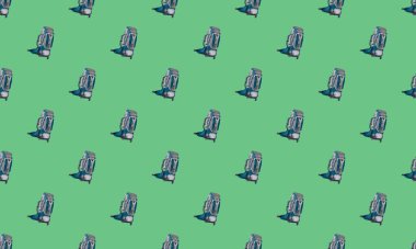 Farklı aksesuarlara sahip renkli arkaplan