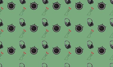 Farklı aksesuarlara sahip renkli arkaplan