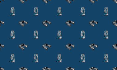 Farklı aksesuarlara sahip renkli arkaplan