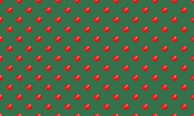 Farklı aksesuarlara sahip renkli arkaplan