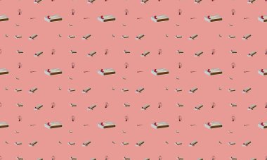 Farklı aksesuarlara sahip renkli arkaplan