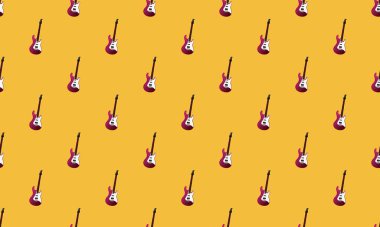 Farklı aksesuarlara sahip renkli arkaplan