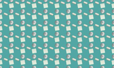 Farklı aksesuarlara sahip renkli arkaplan