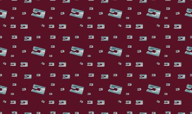 Farklı aksesuarlara sahip renkli arkaplan