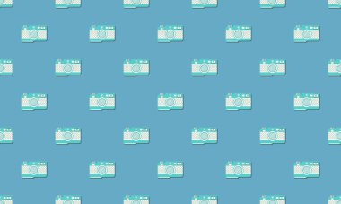 Farklı aksesuarlara sahip renkli arkaplan