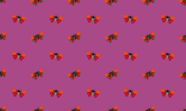 Farklı aksesuarlara sahip renkli arkaplan