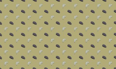 Farklı aksesuarlara sahip renkli arkaplan