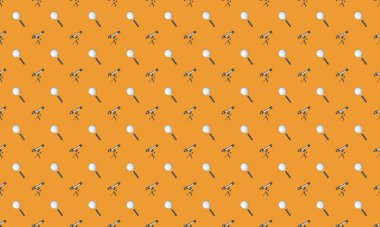 Farklı aksesuarlara sahip renkli arkaplan