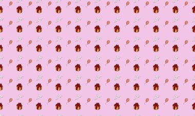 Farklı aksesuarlara sahip renkli arkaplan