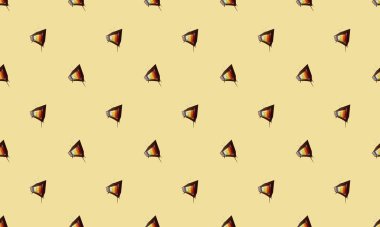 Farklı aksesuarlara sahip renkli arkaplan