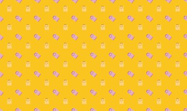 Farklı aksesuarlara sahip renkli arkaplan