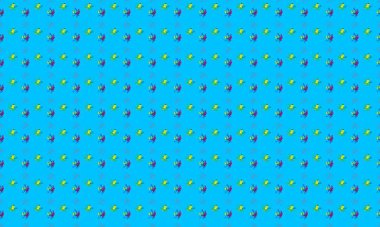 Farklı aksesuarlara sahip renkli arkaplan