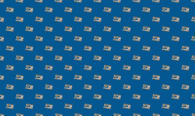 Farklı aksesuarlara sahip renkli arkaplan