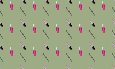 Farklı aksesuarlara sahip renkli arkaplan