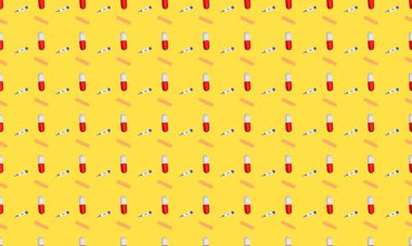 Farklı aksesuarlara sahip renkli arkaplan