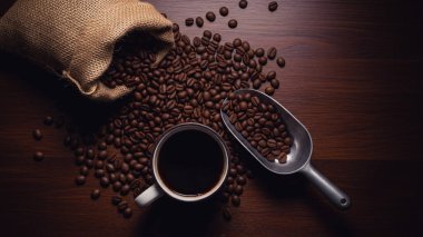 Kahve ve kahve çekirdeklerinin arkaplan resmi