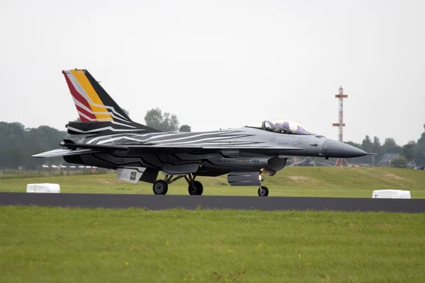 Myśliwca F16 Belgia — Zdjęcie stockowe