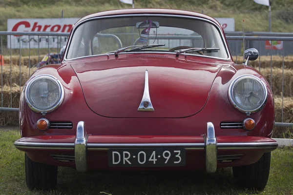 Vintage porsche sports car. — Stock Photo, Image