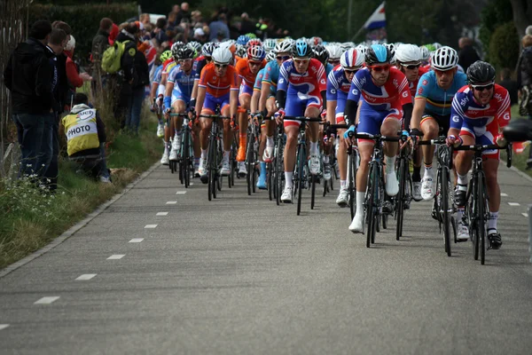 Marcar el ciclismo cavernícola — Foto de Stock