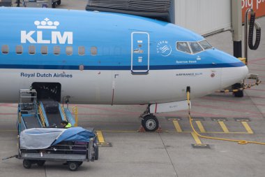 Açık bir Boeing uçağı