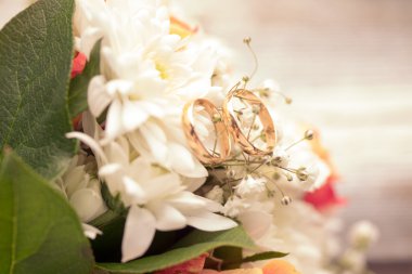 Evlilik yüzükleri. Düğün sembolleri, özellikler. Tatil, kutlama.