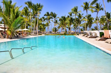 Beach hotel resort Yüzme Havuzu