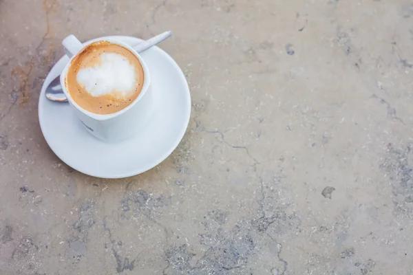 Kaffekopp på bordet — Stockfoto