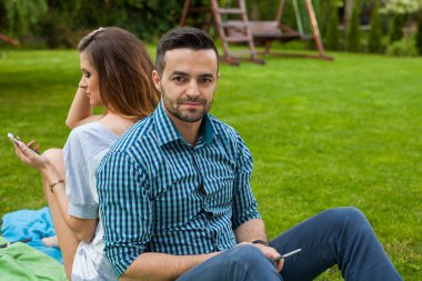 Çift battaniye var zaman harcama