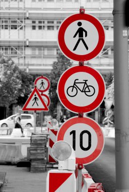 Berlin'de trafik işaretleri