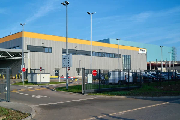 Magdeburg Německo 2020 Distribution Warehouse Online Mail Order Company Amazon — Stock fotografie