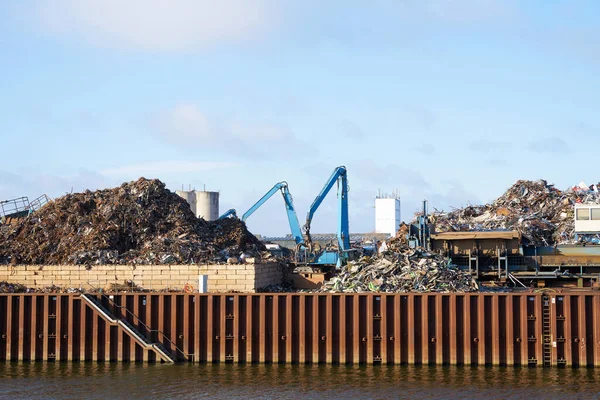 Estaleiro Sucata Porto Industrial Margens Elba Magdeburgo Alemanha — Fotografia de Stock