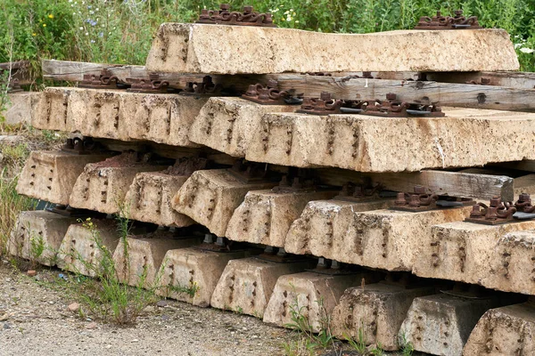 Old Longer Used Overgrown Discarded Railroad Sleepers Storage Yard — Stock Photo, Image