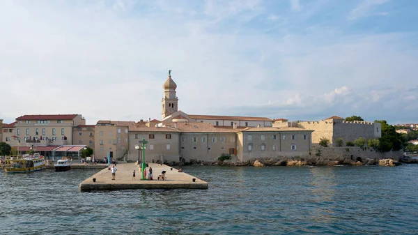 Krk Croacia Agosto 2021 Vista Ciudad Histórica Krk Sobre Mar — Foto de Stock