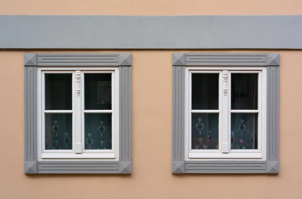 Dos ventanas — Foto de Stock