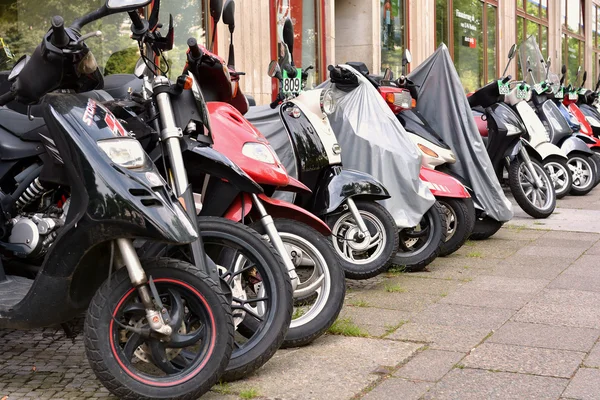 Scooters in Berlijn — Stockfoto