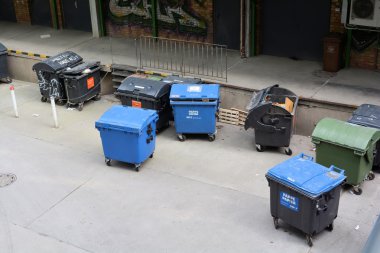 dumpsters Berlin