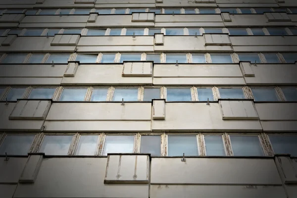 Decrepit office building — Stock fotografie