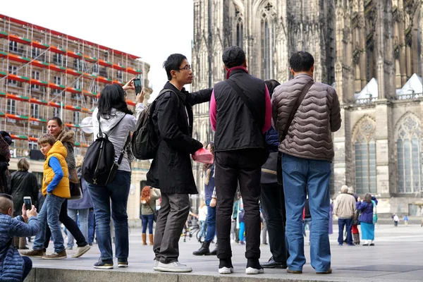 Köln'deki Asya turist — Stok fotoğraf