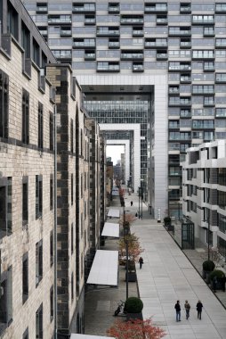 Köln'deki modern binalar