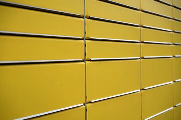 Yellow lockers of metal — Stock Photo, Image