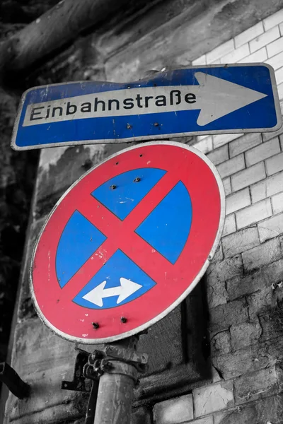 Road signs in Cologne — Stock Photo, Image