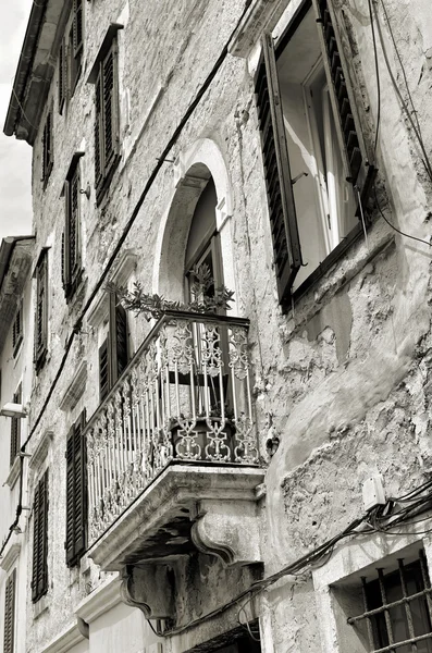Старый дом в Пуле — стоковое фото