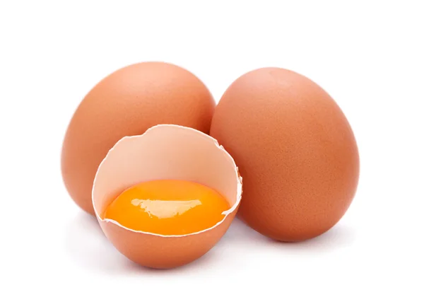 Куриное яйцо с желтком — стоковое фото