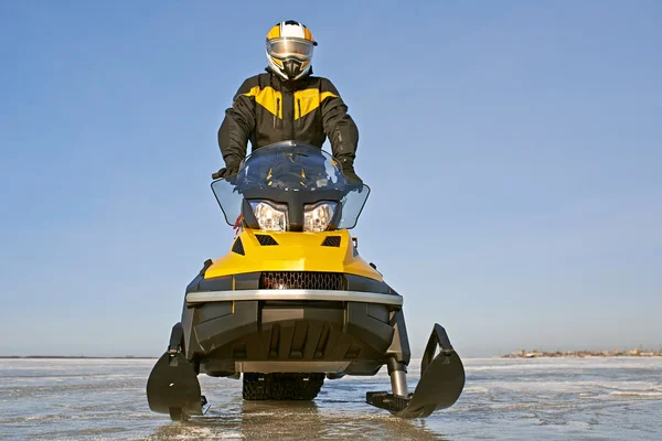 Snöskoter man. — Stockfoto