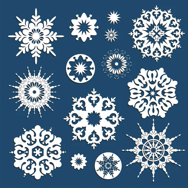 Колекція білих різдвяних сніжинок різної форми — стоковий вектор