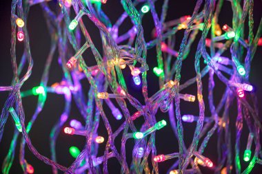 Yeni yıl ve Noel süslemeleri ve özgeçmişi