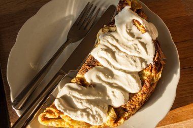 Bir dilim tatlı hazır..