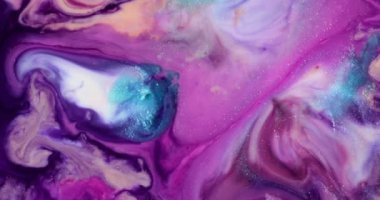 Sıvı boya sıçrama ve girdapla karıştırılmış sanat eserleri.