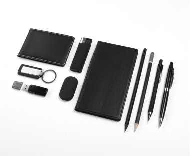 Kurumsal kimlik unsurları siyah